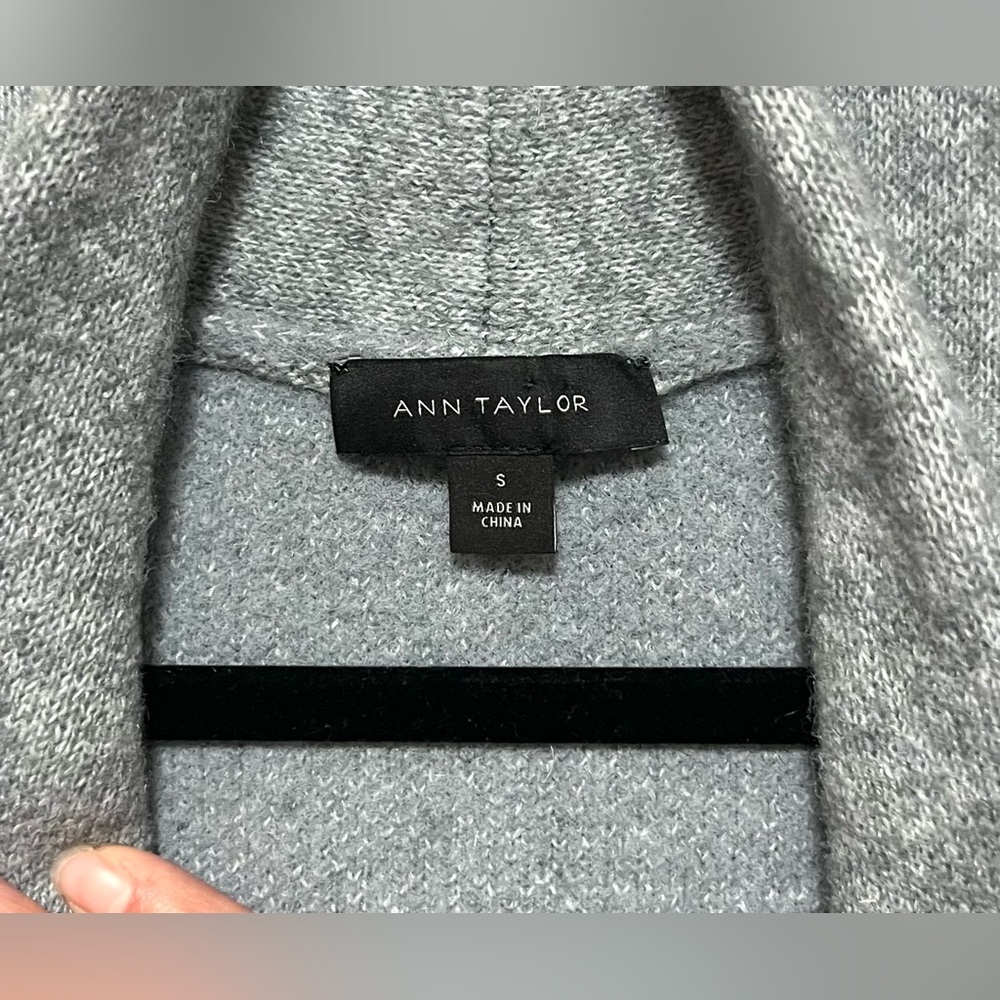 Ann Taylor Long Snap Front Thick Knit Cardigan Sweater Coat Outdoor Cozy Winter - Picture 5 of 10